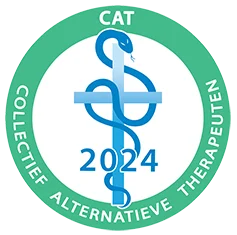 Logo van "collectief alternatieve therapeutischen" met het jaartal 2024 en een caduceus-symbool.